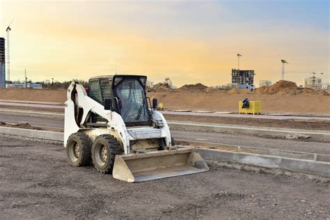 how a skid steer works|make money with skid steer.